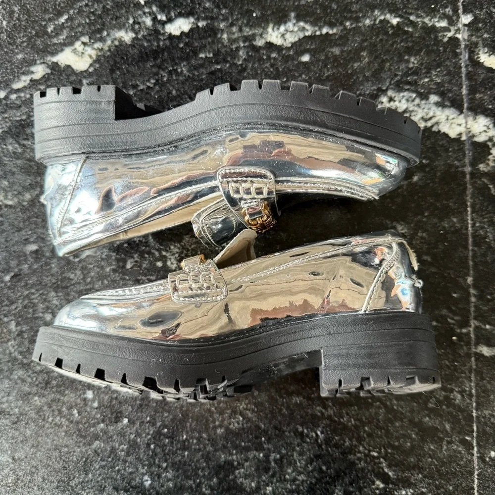 Sam Edelman Silver Loafers with Gild Detail Toddler Girls Size 11